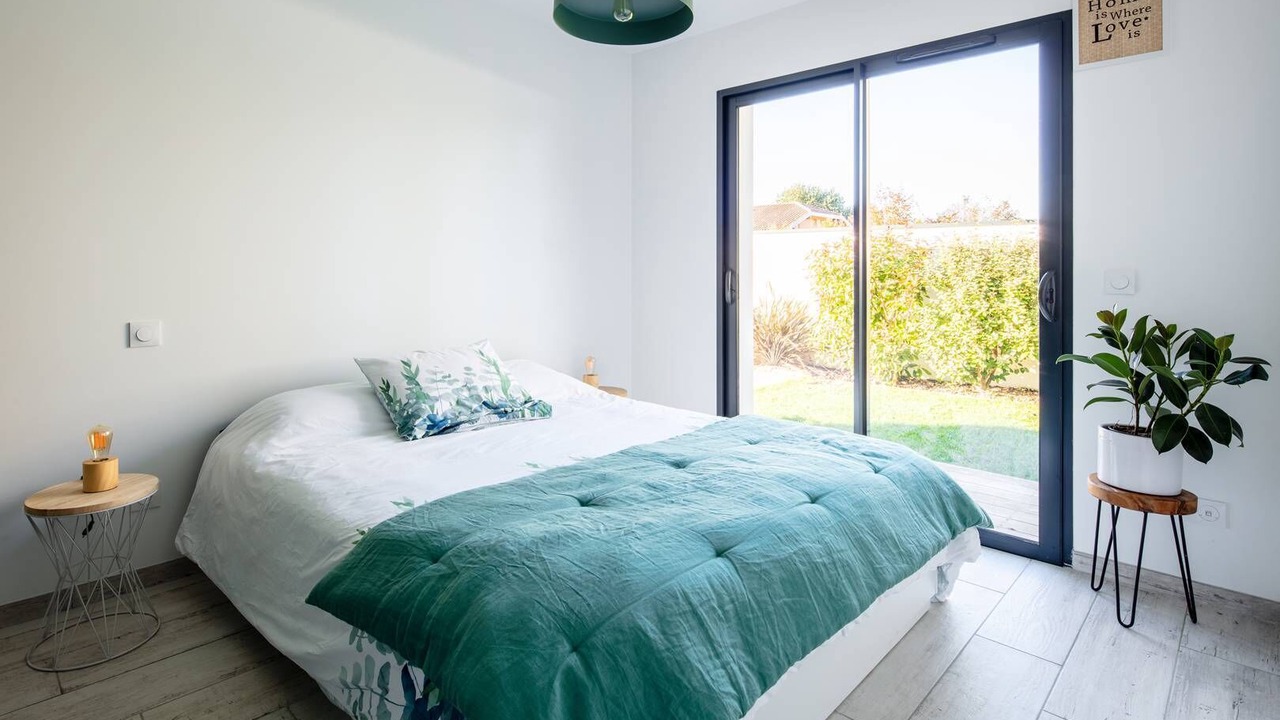 Photo of Bedroom in Tosse