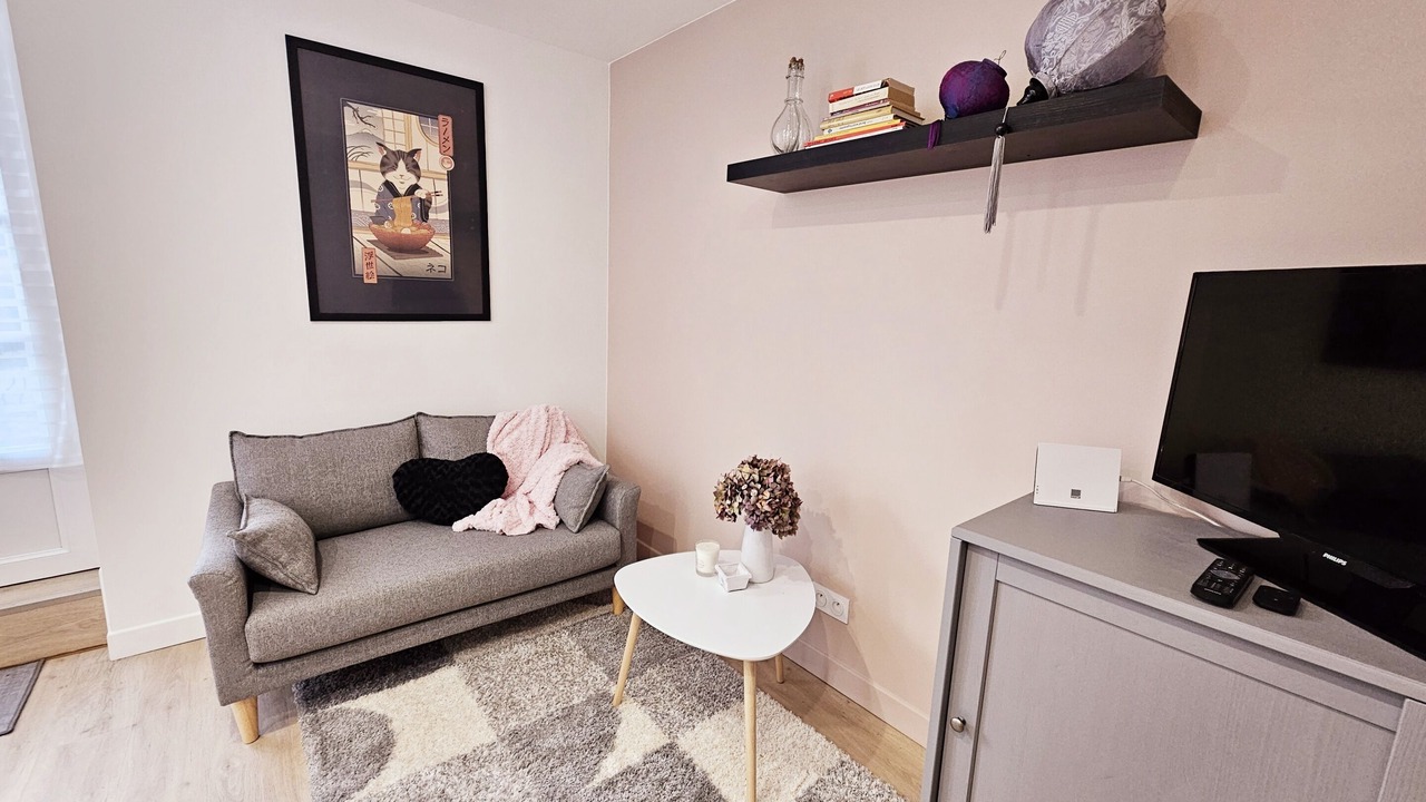 Photo of Livingroom in L'Isle-d'Espagnac