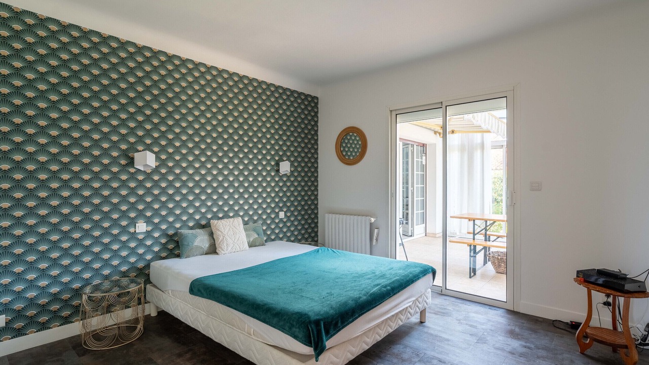 Photo of Bedroom in Parentis-en-Born