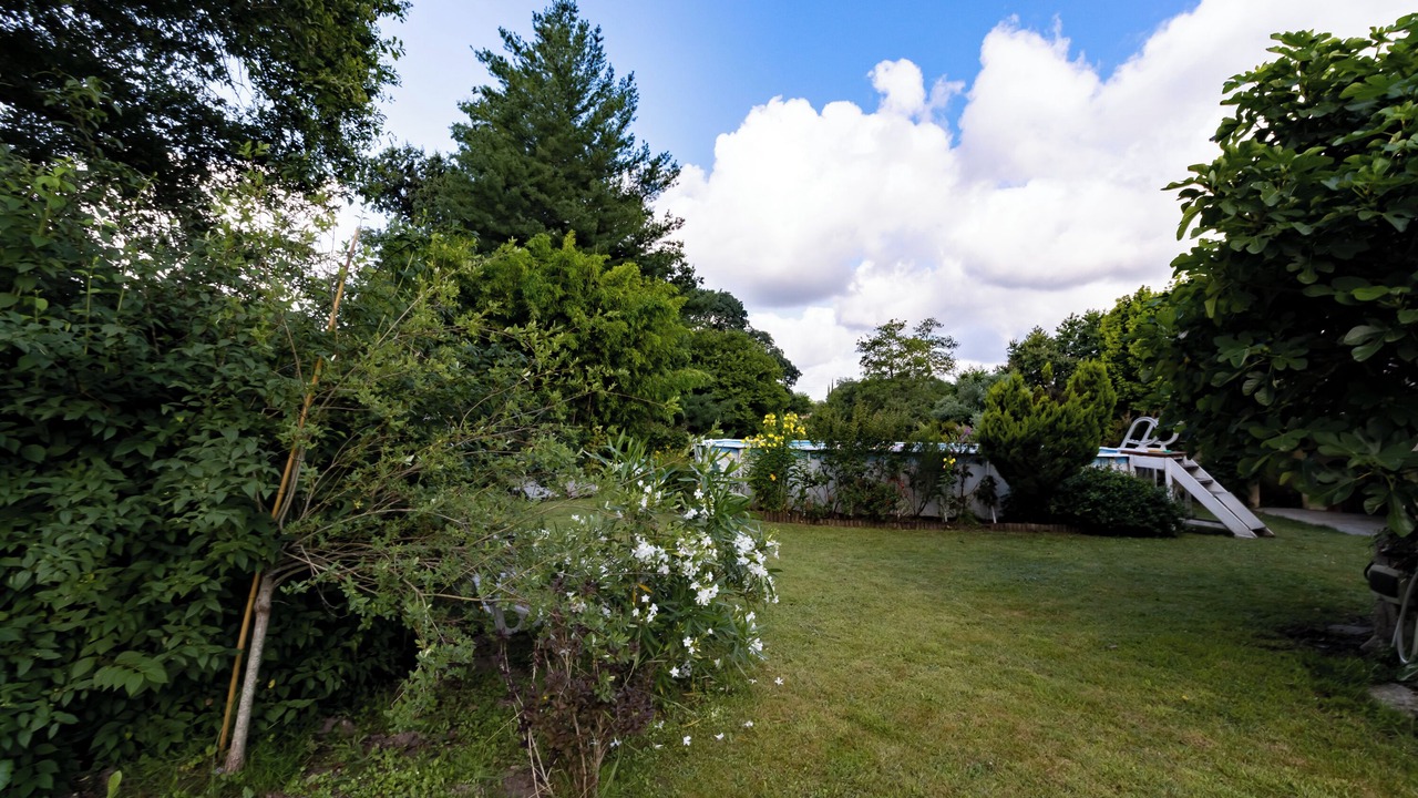 Photo of Outdoor in Montpon-Menesterol