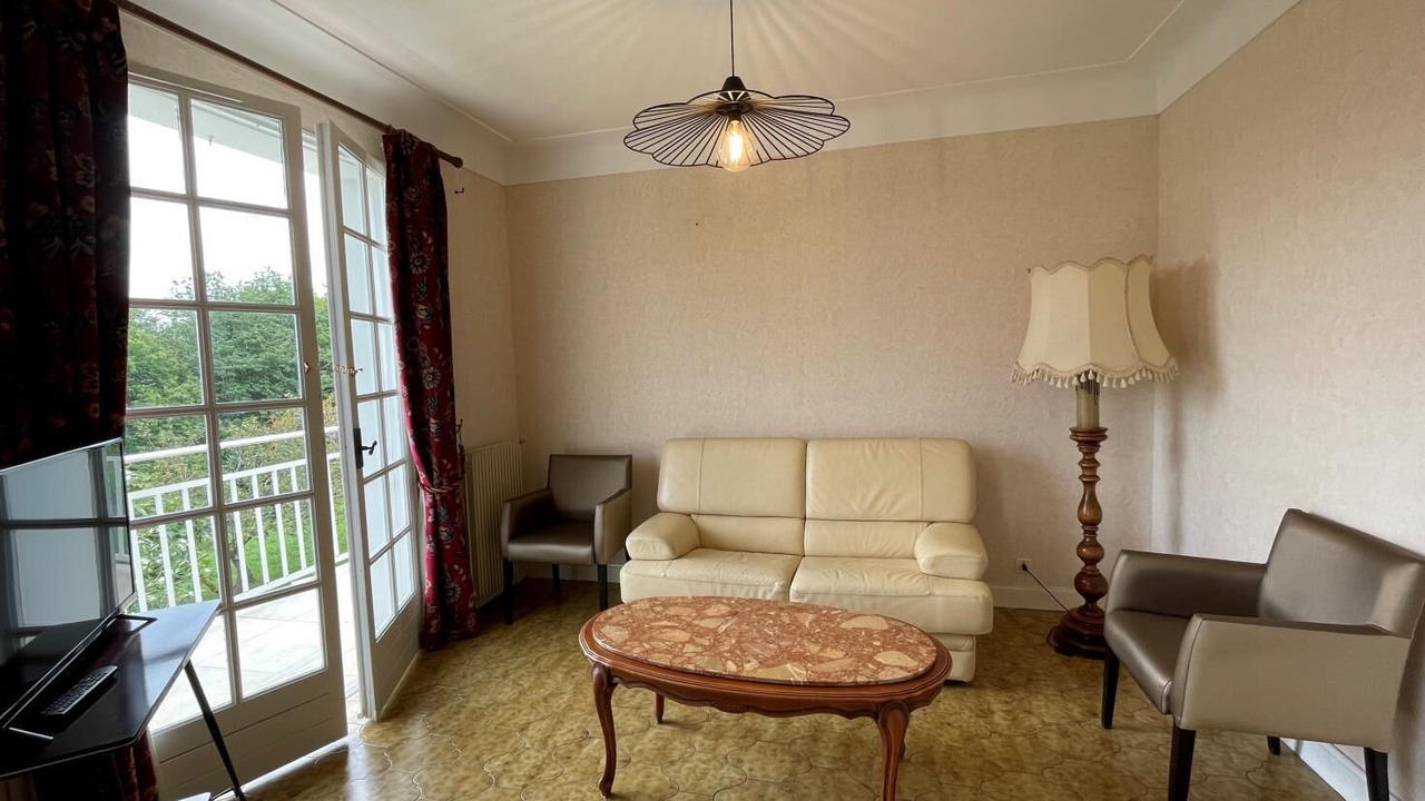 Photo of Livingroom in L'Hopital-d'Orion