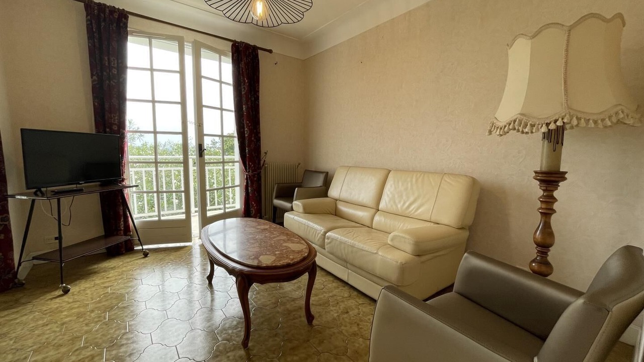 Photo of Livingroom in L'Hopital-d'Orion