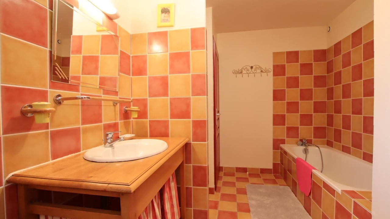 Photo of Bathroom in Aydius