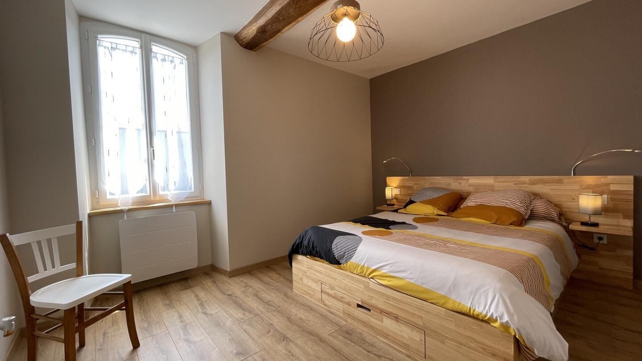 Photo of Bedroom in Asson
