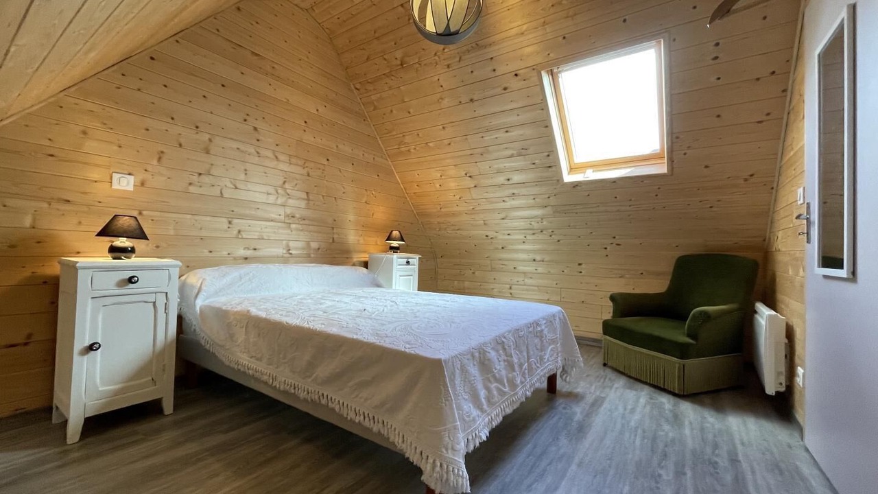 Photo of Bedroom in Osse-en-Aspe