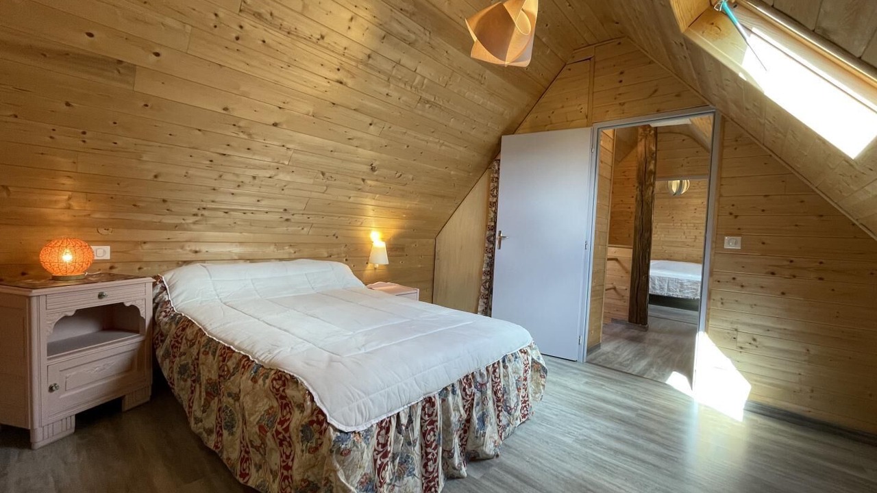 Photo of Bedroom in Osse-en-Aspe