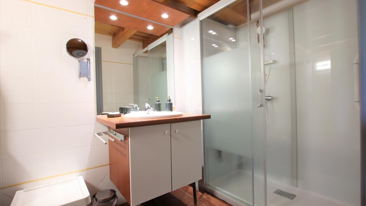 Photo of Bathroom in Saint-Jean-Pied-de-Port