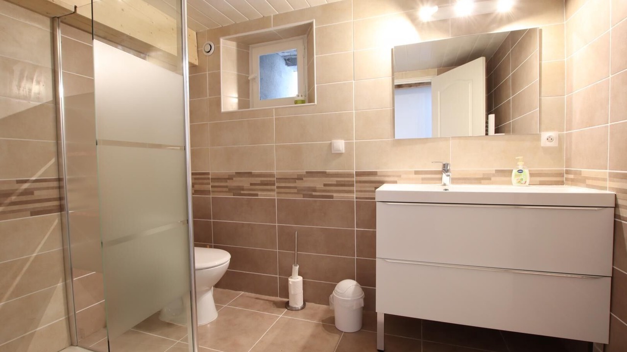 Photo of Bathroom in Lourdios-Ichere