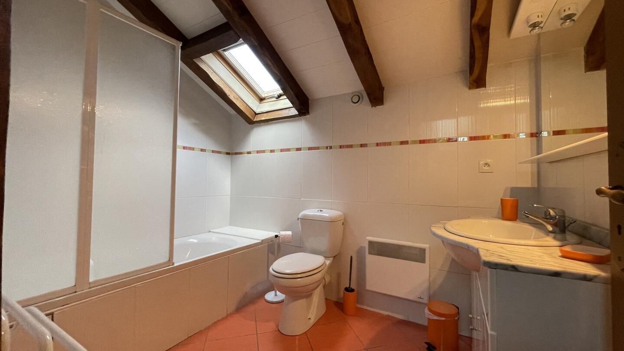 Photo of Bathroom in Saint-Jean-le-Vieux