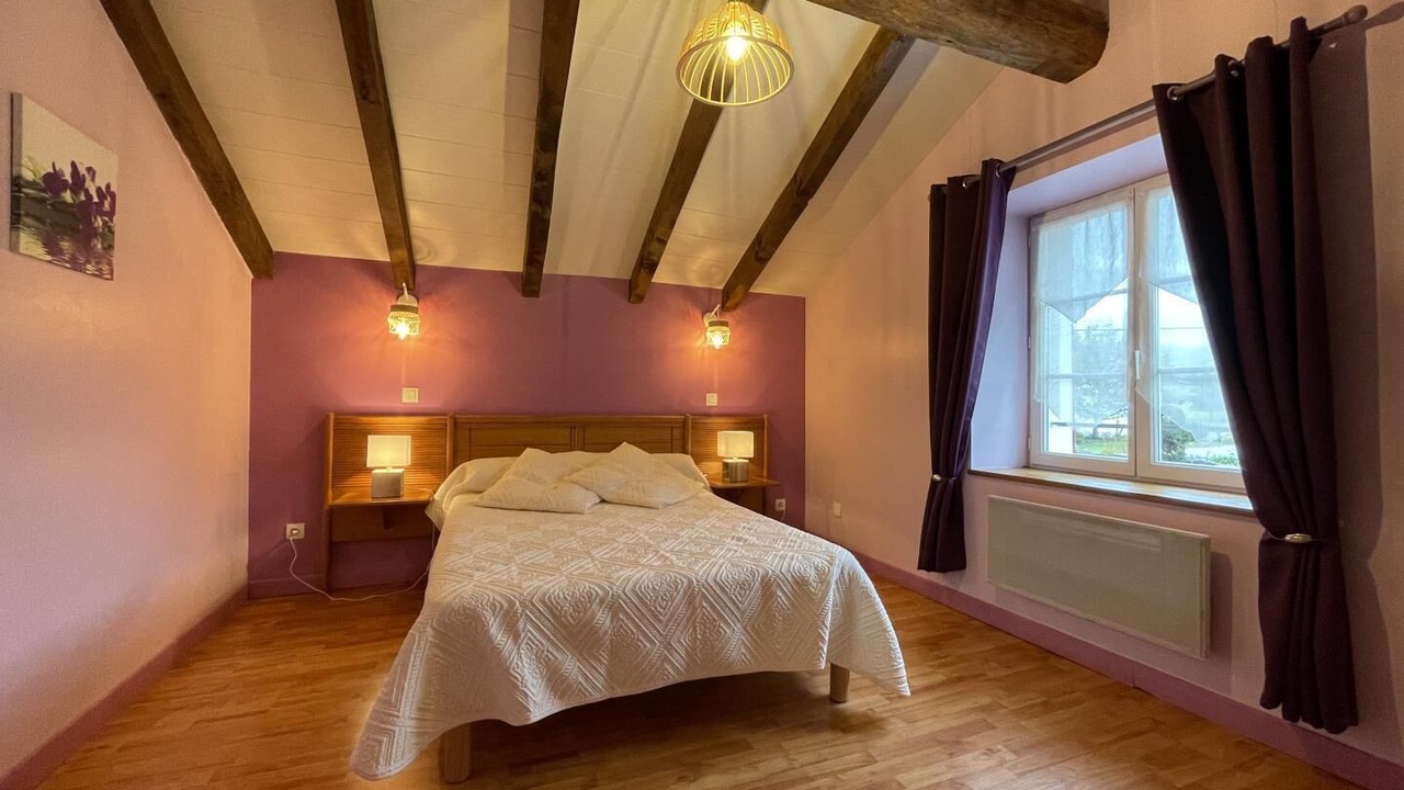 Photo of Bedroom in Saint-Jean-le-Vieux