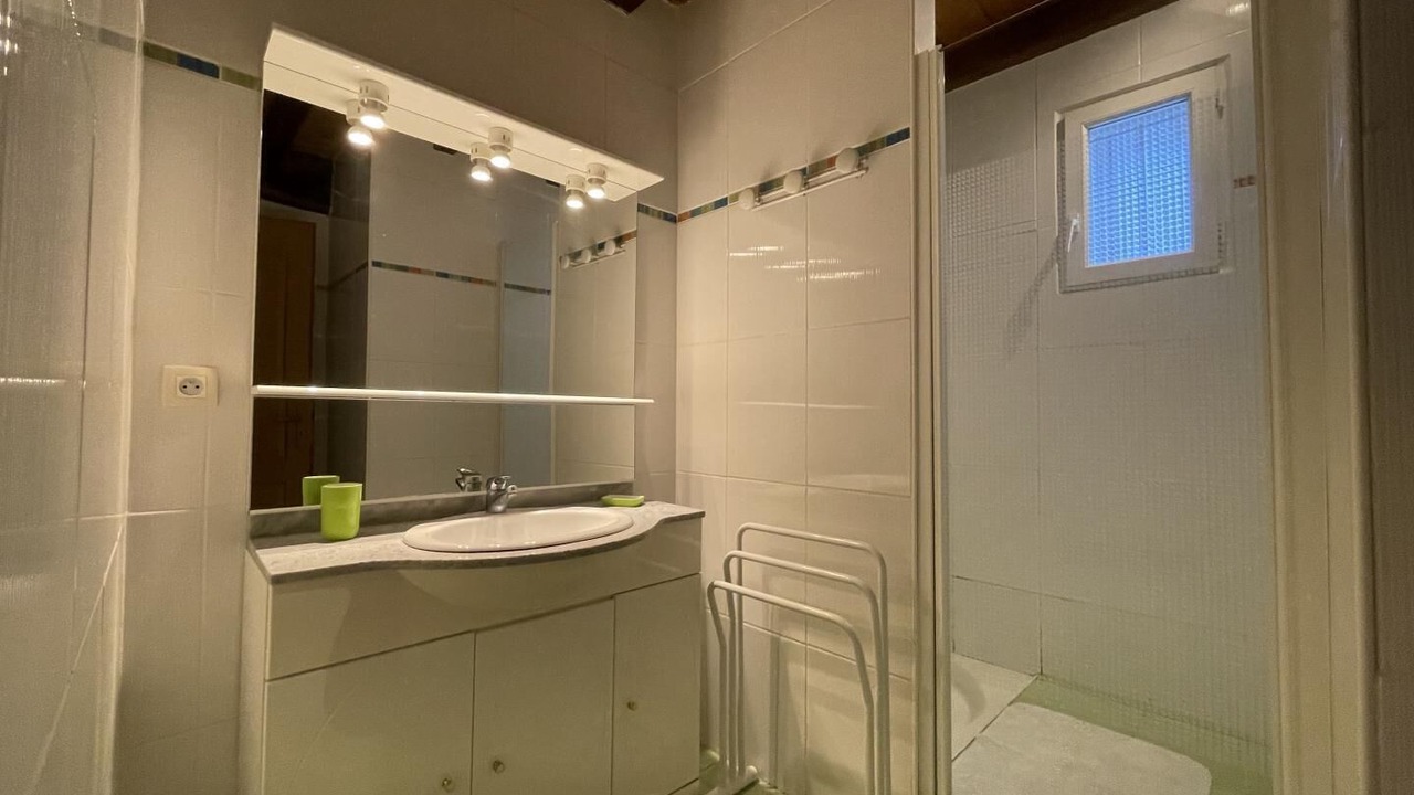 Photo of Bathroom in Saint-Jean-le-Vieux