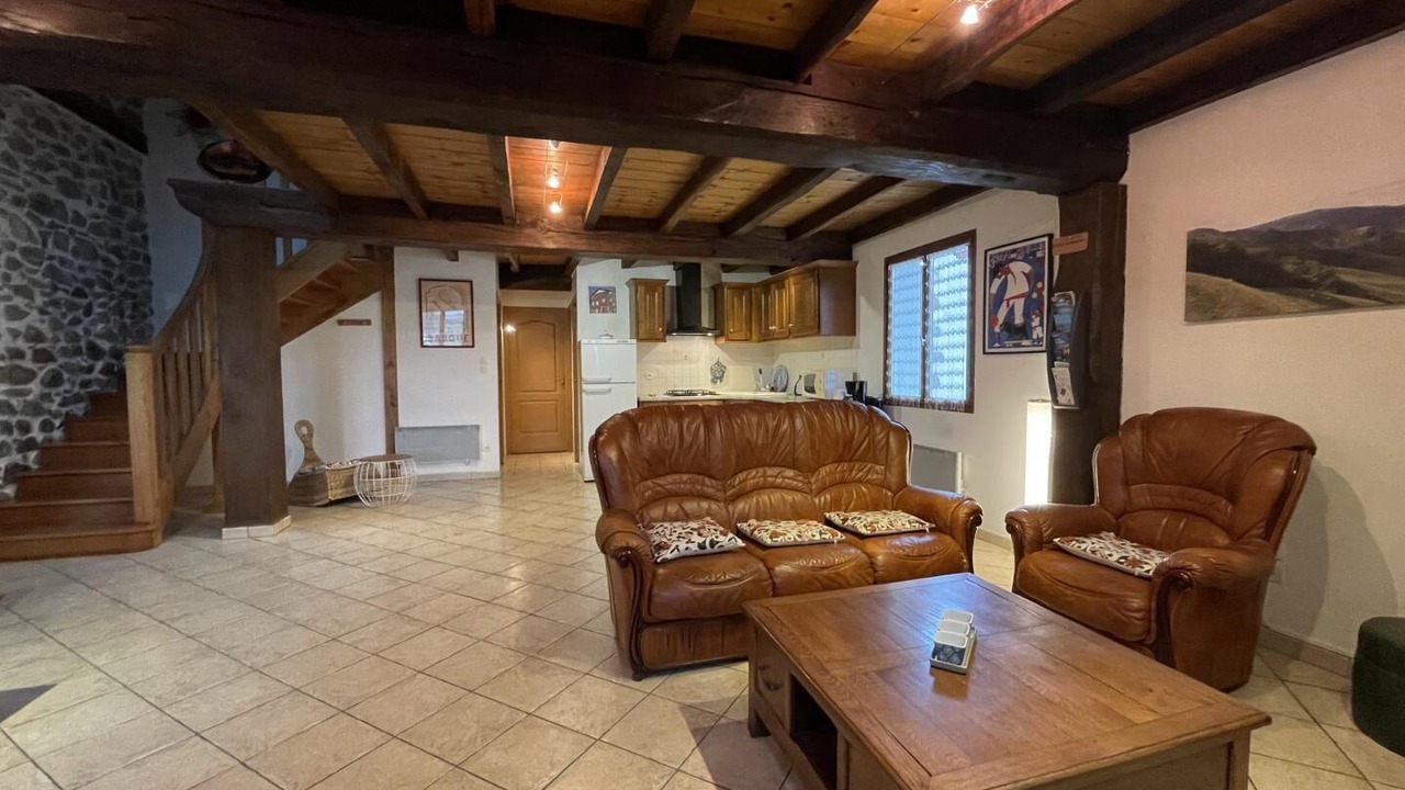 Photo of Livingroom in Saint-Jean-le-Vieux