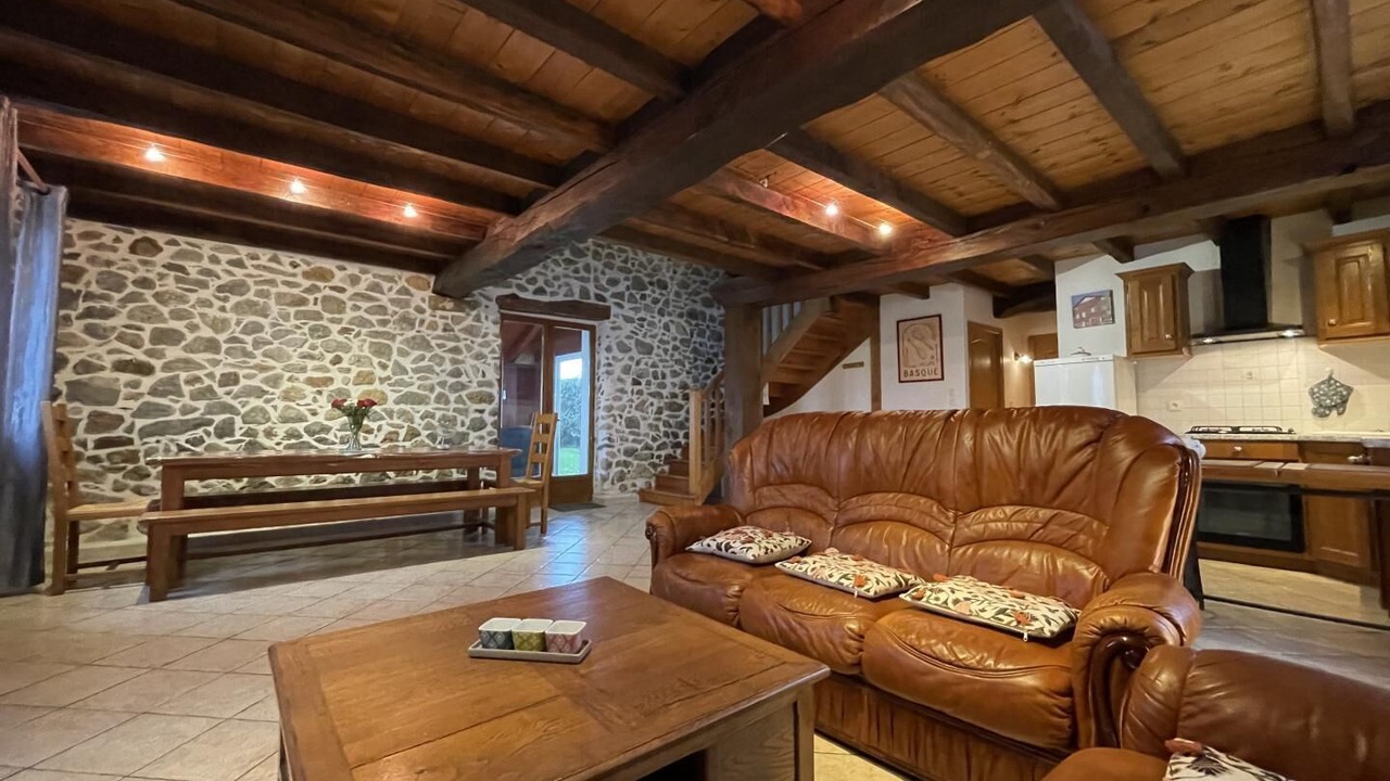 Photo of Livingroom in Saint-Jean-le-Vieux