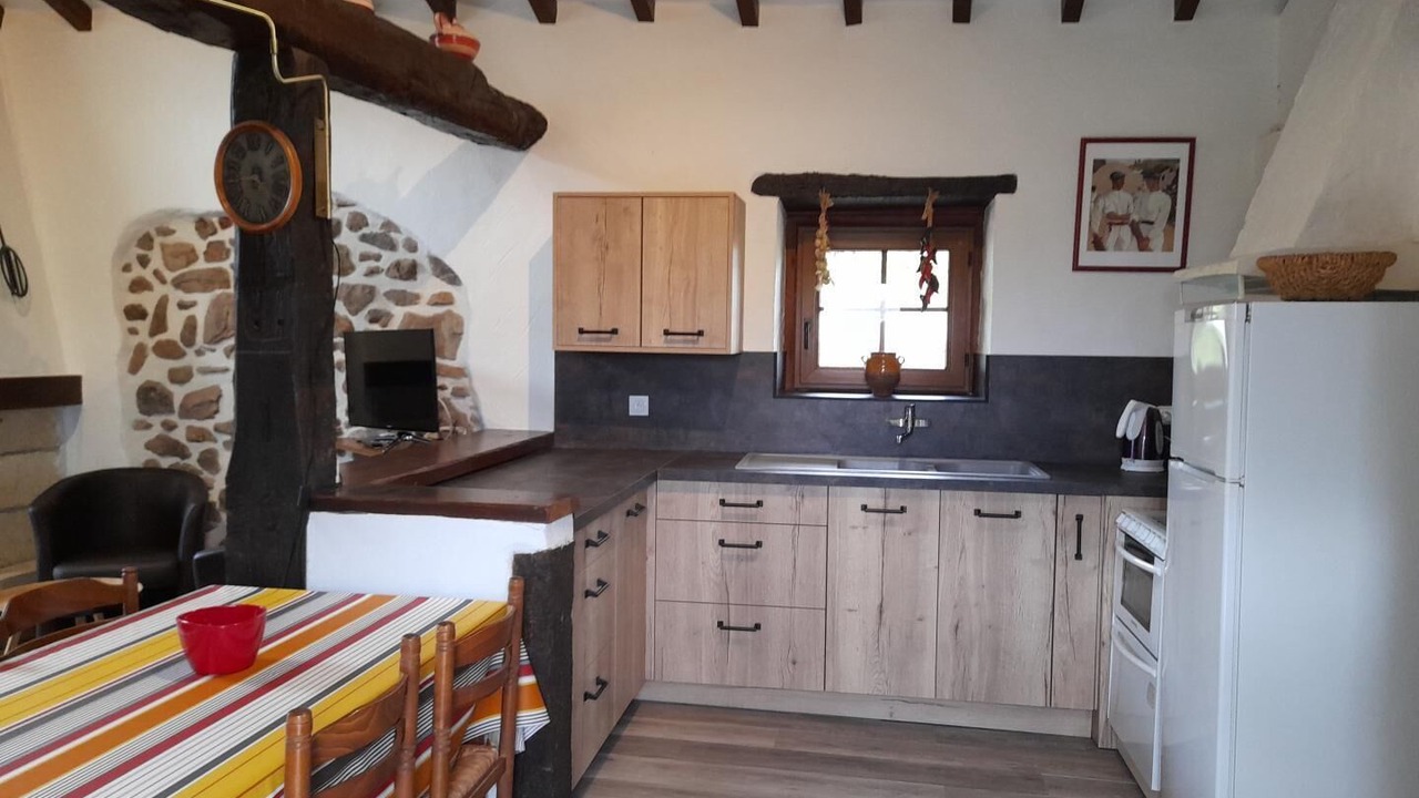 Photo of Kitchen in Saint-Jean-le-Vieux