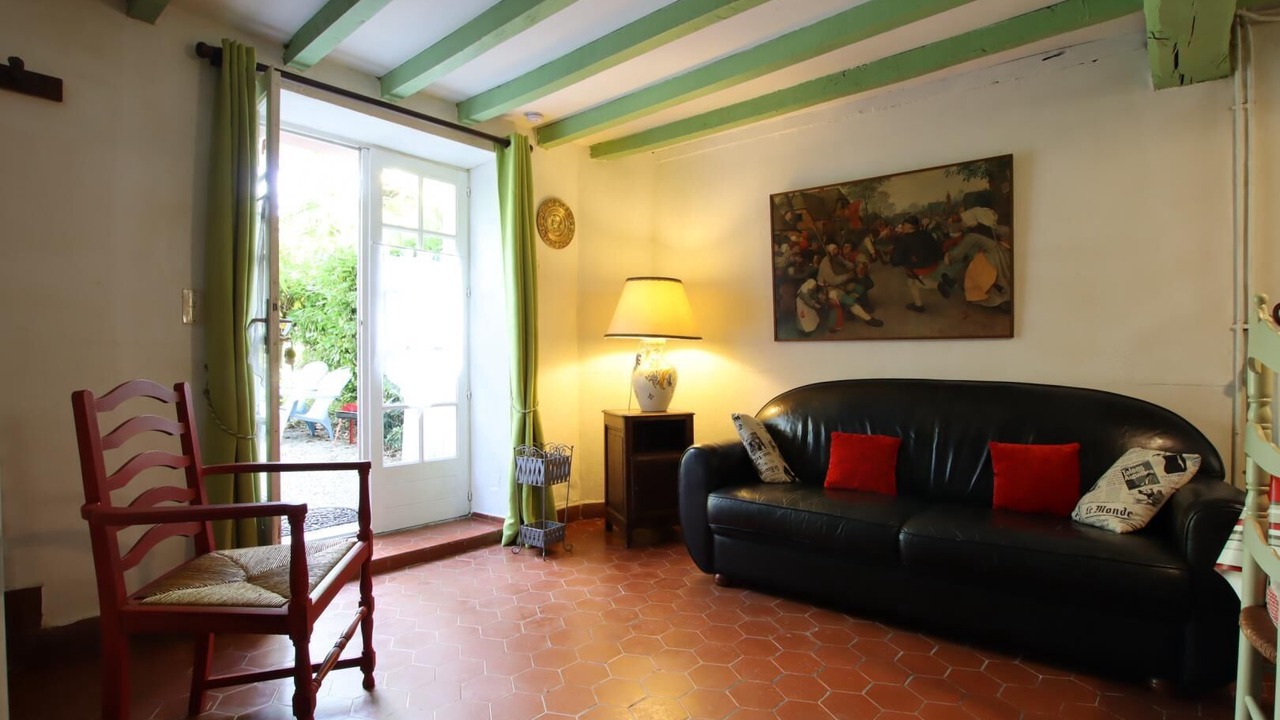 Photo of Livingroom in Geus-d'Oloron