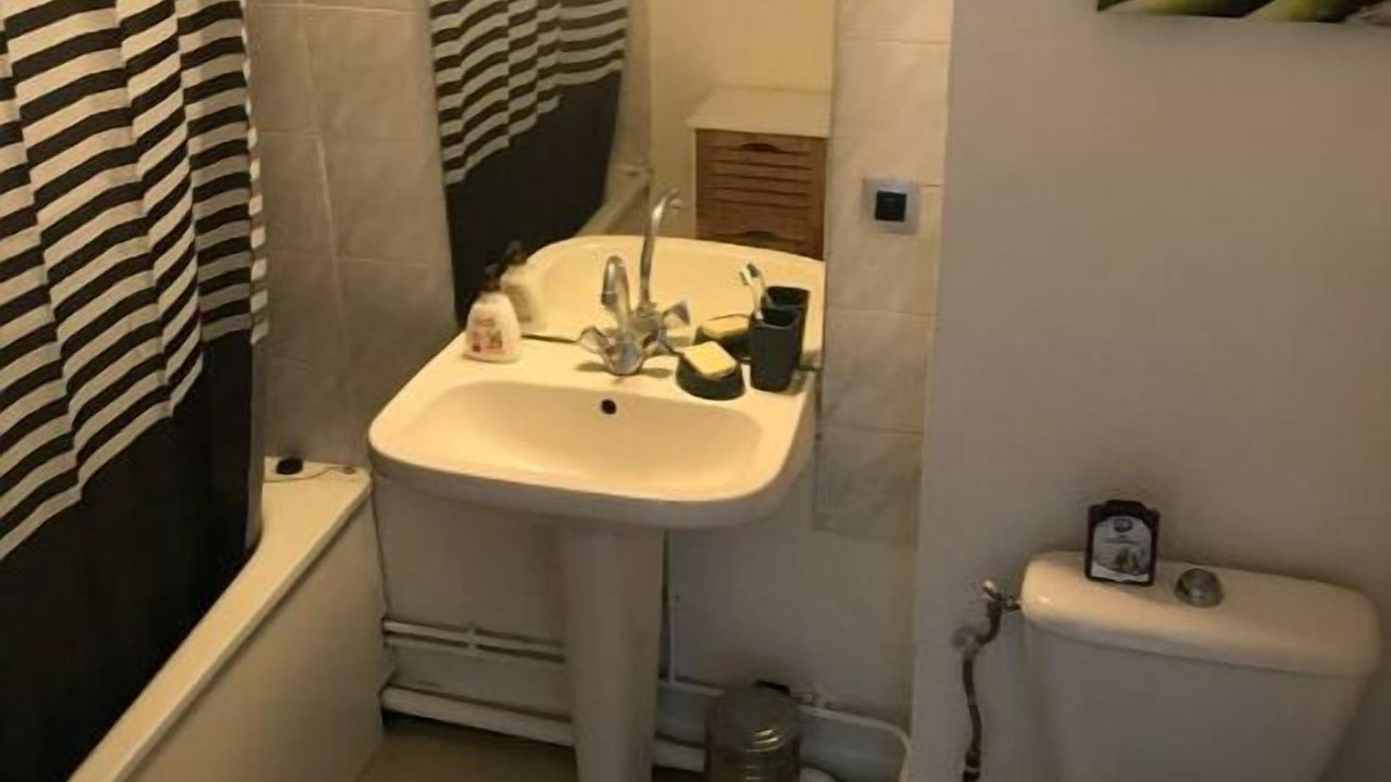 Photo of Bathroom in Talence