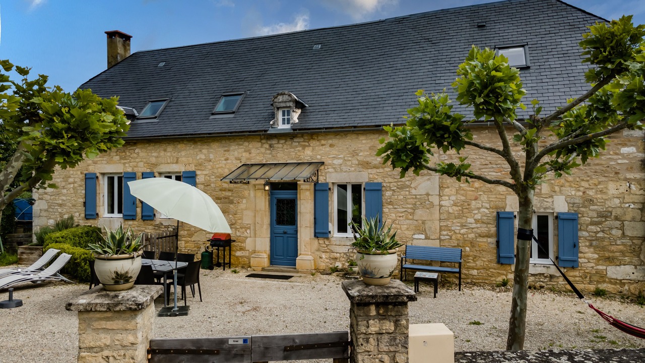 Photo of Patio Balcony in Jayac