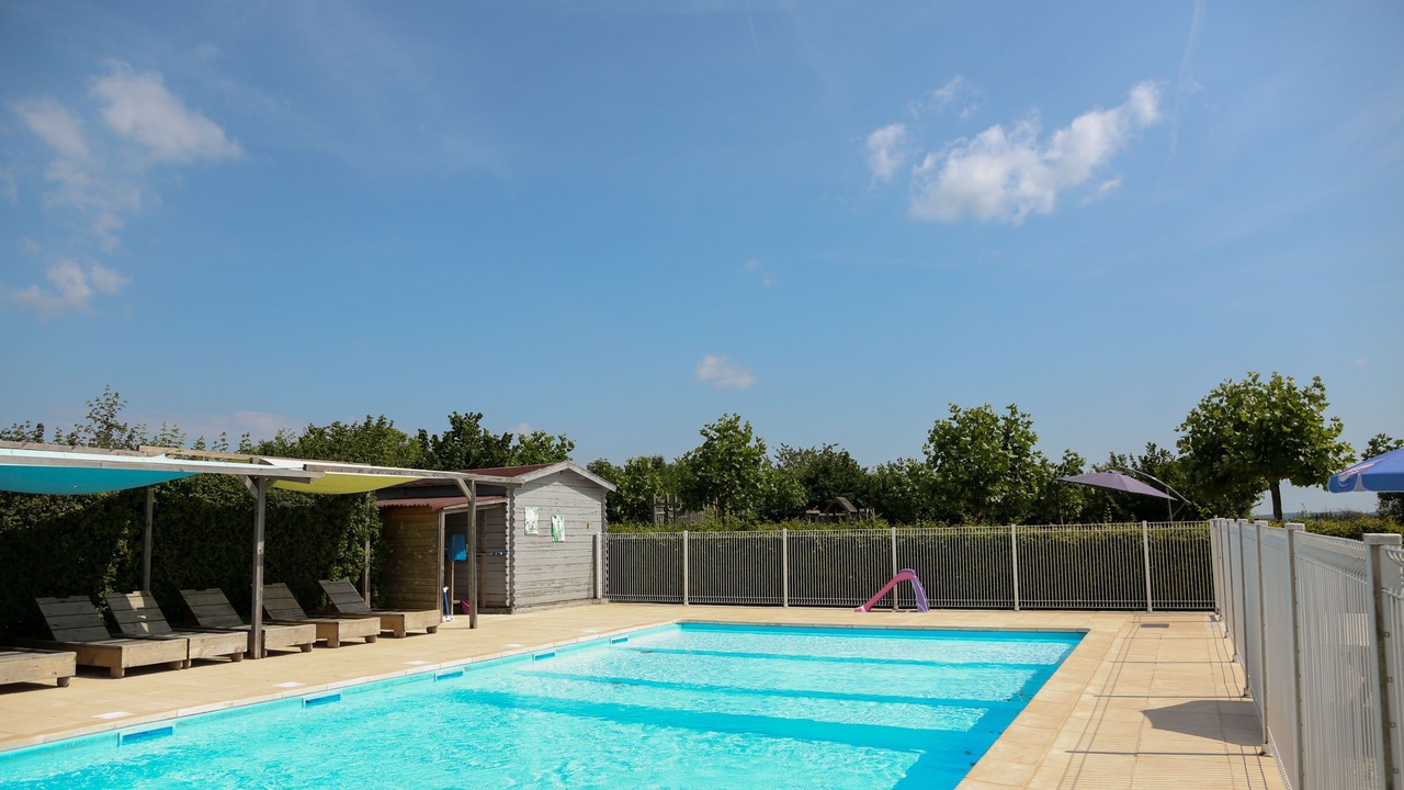 Photo of Outdoor in Jayac