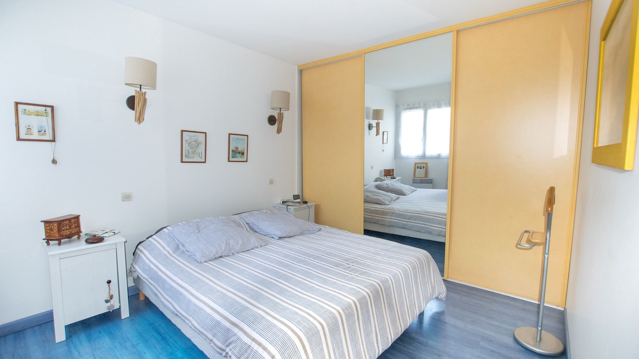 Photo of Bedroom in Tosse