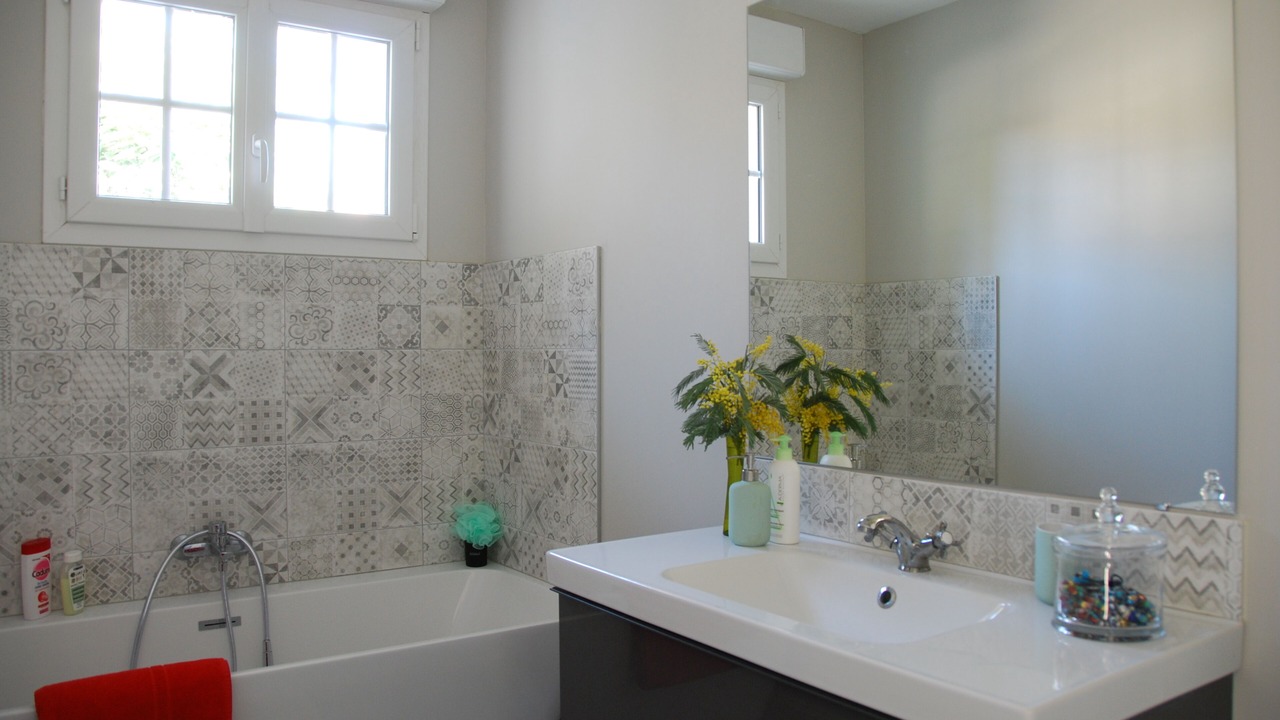 Photo of Bathroom in Arsac