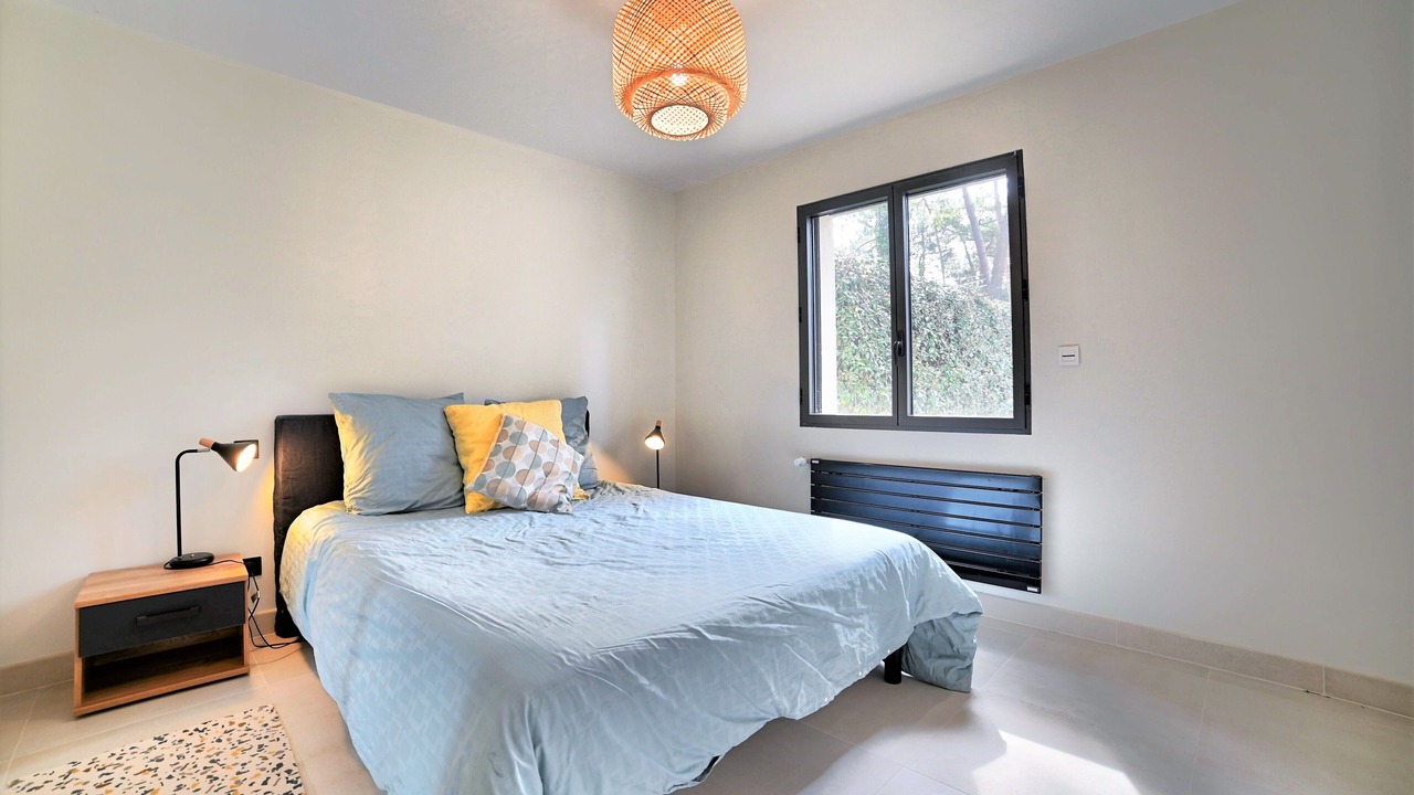 Photo of Bedroom in Ronce-les-Bains