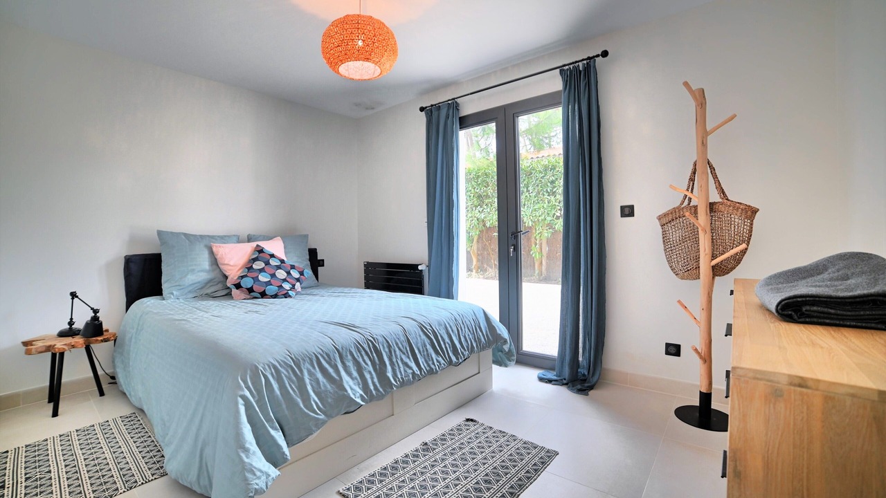 Photo of Bedroom in Ronce-les-Bains