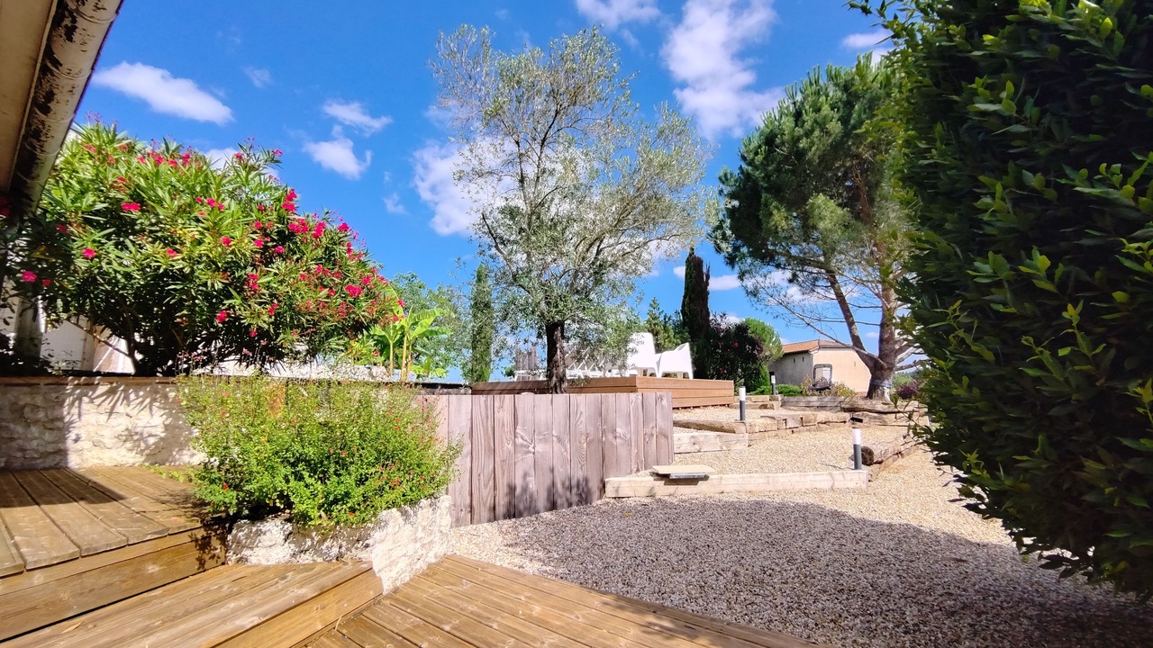 Photo of Outdoor in La Sauvetat-sur-Lede