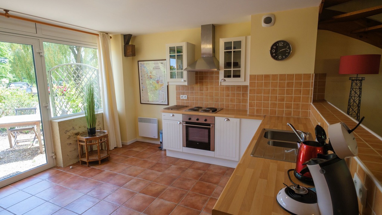 Photo of Kitchen in Lamothe-Montravel