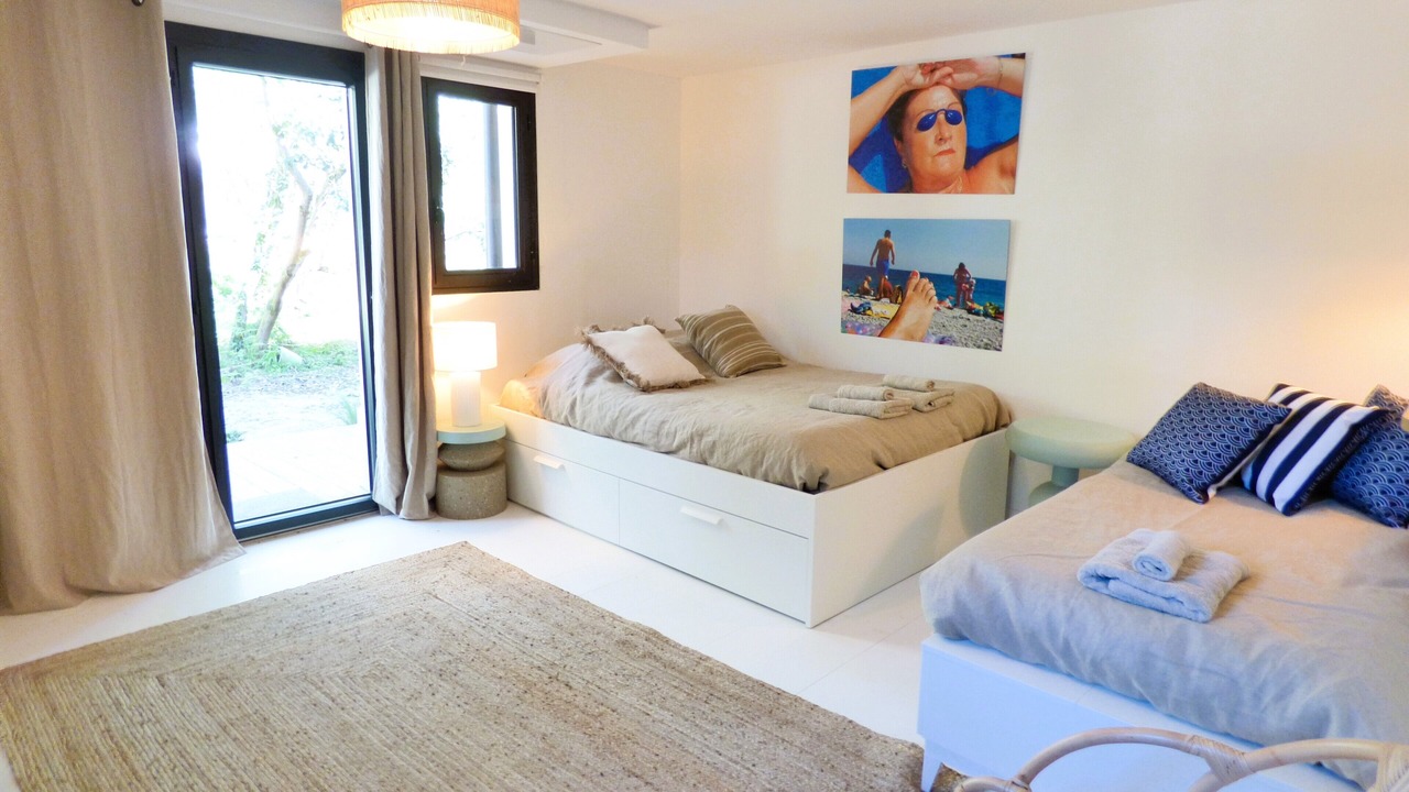 Photo of Bedroom in Messanges