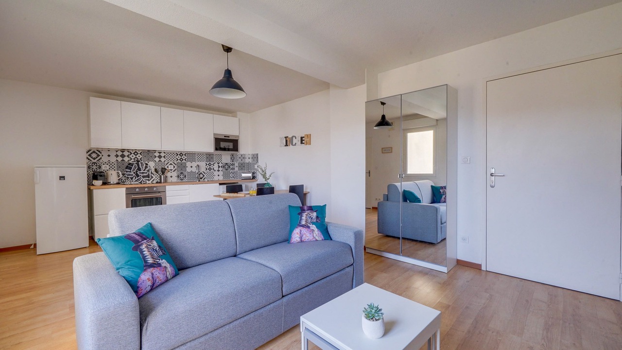 Photo of Livingroom in Bastide-Brazza