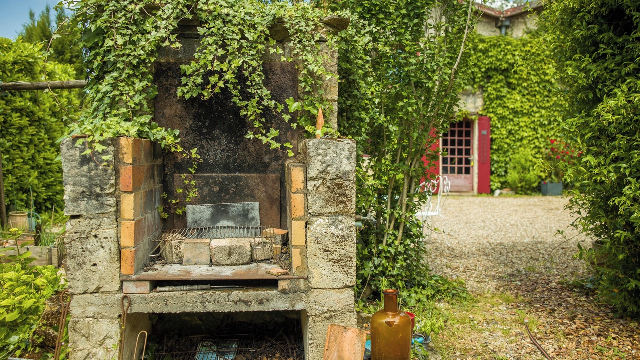 Photo of Outdoor in Arveyres