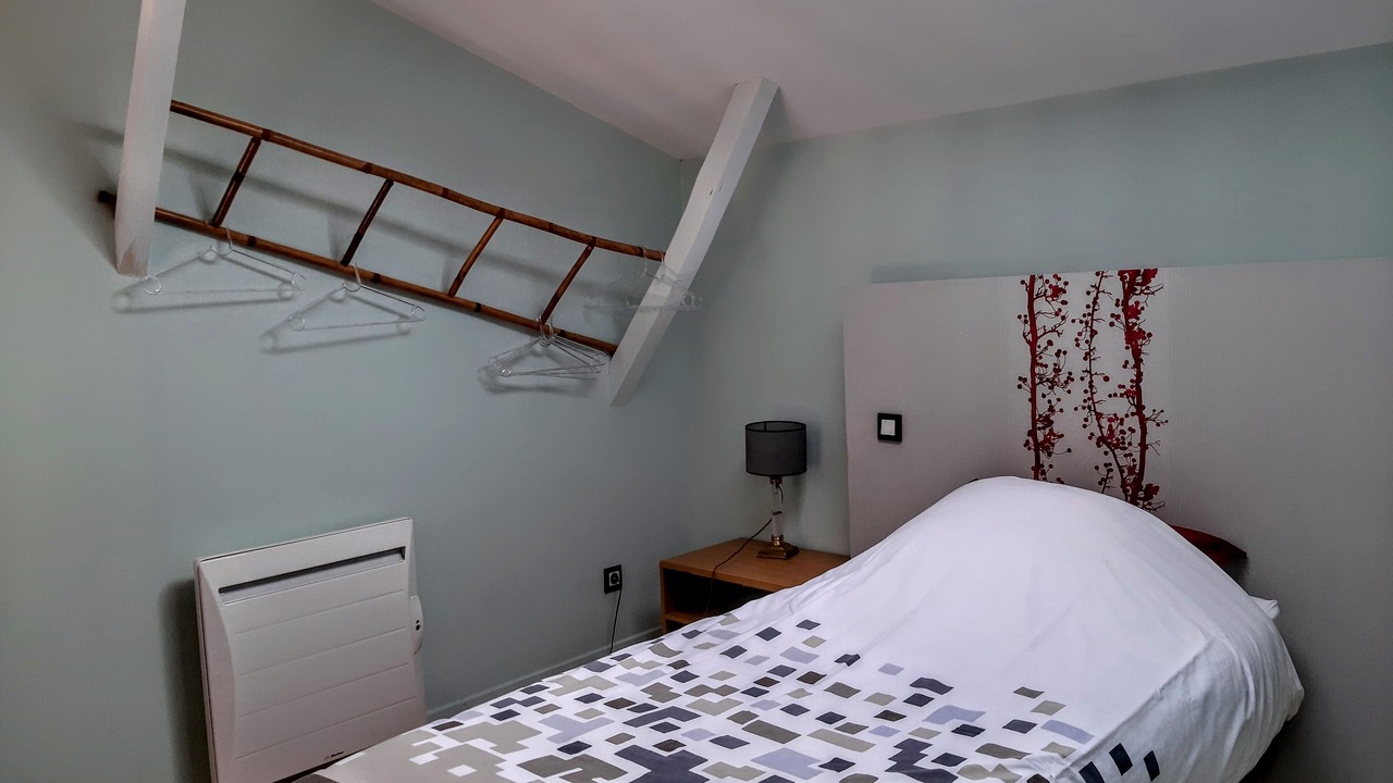 Photo of Bedroom in Bourran