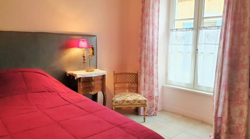 Photo of Bedroom in Bourran