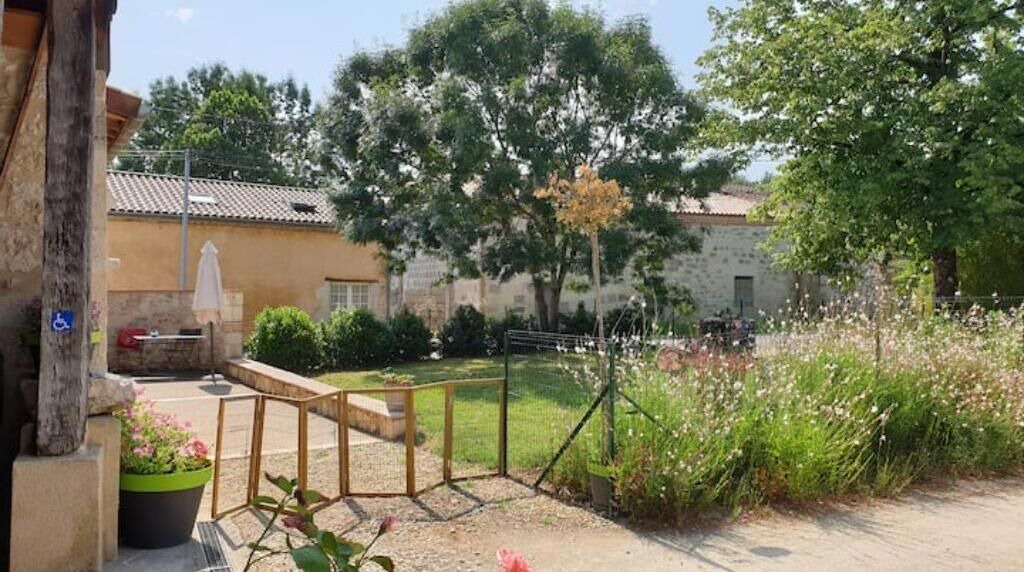 Photo of Outdoor in Bourran