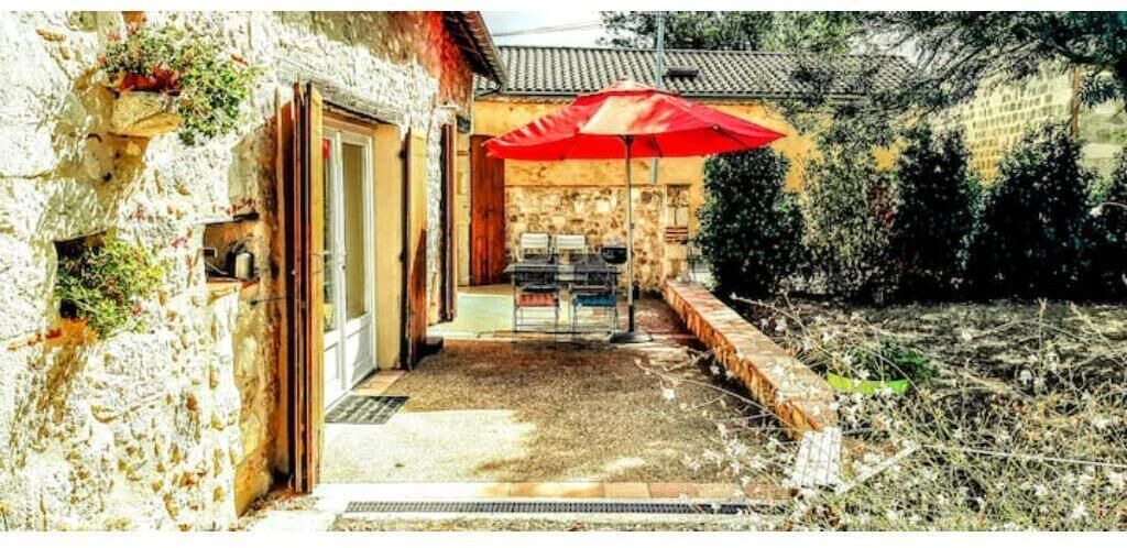 Photo of Patio Balcony in Bourran