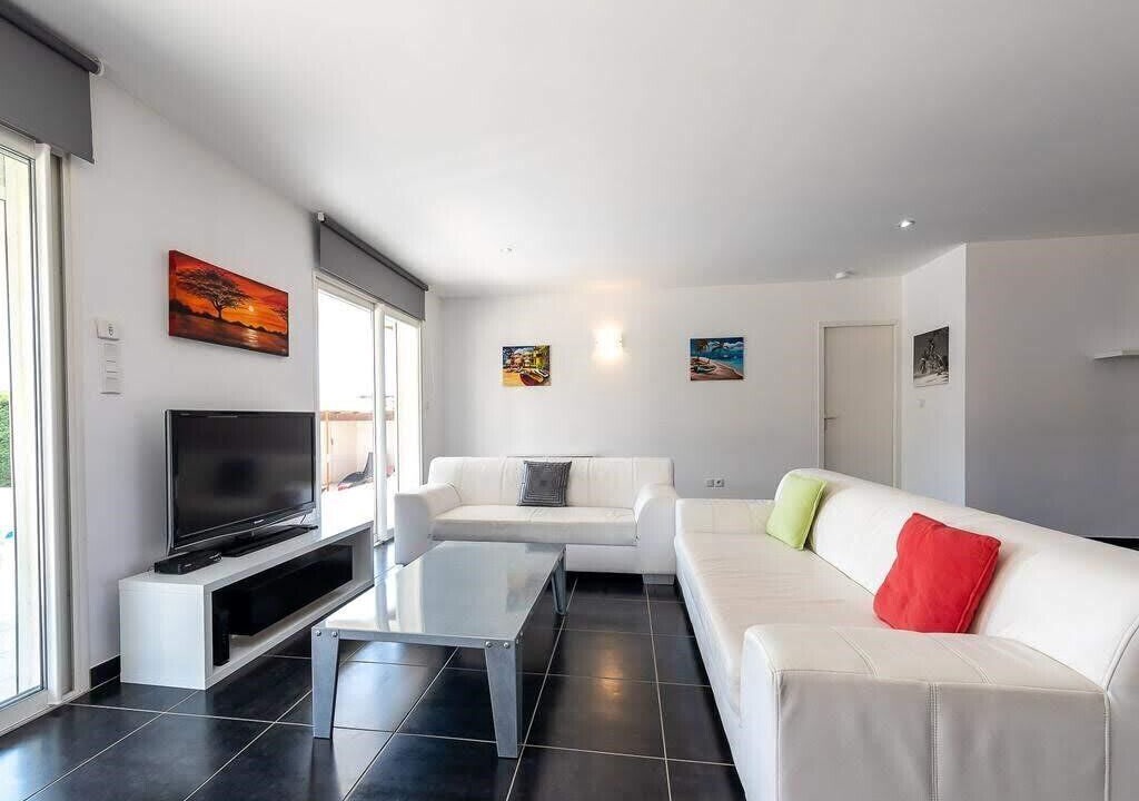 Photo of Livingroom in Cairanne
