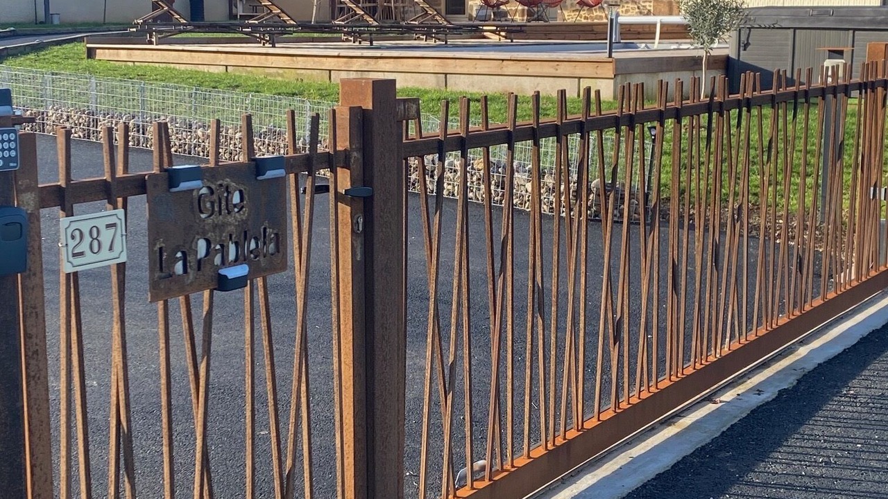 Photo of Outdoor in Larche