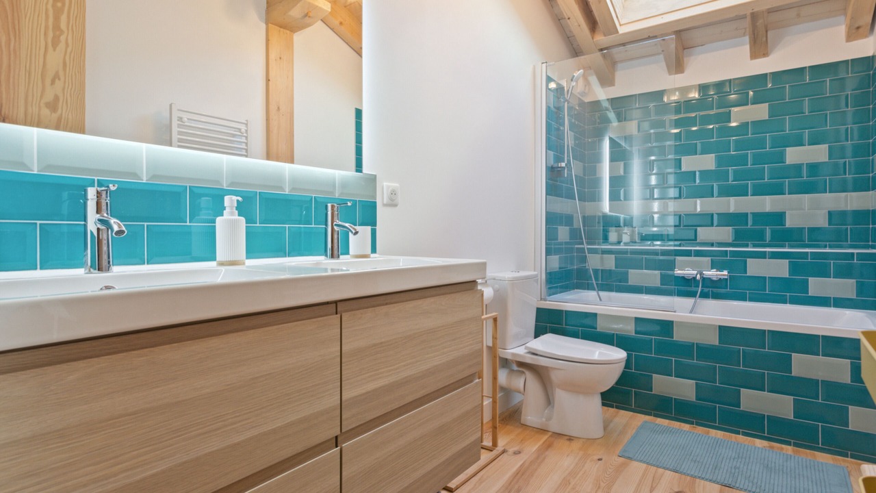 Photo of Bathroom in Souraide