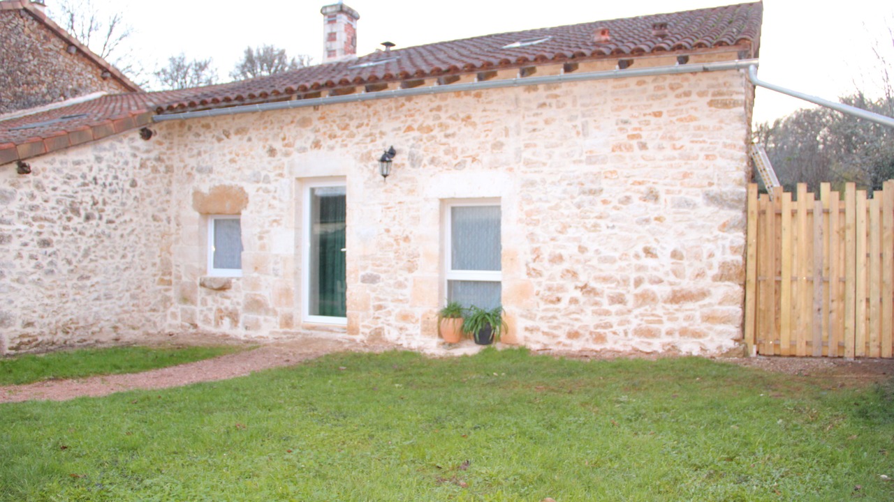 Photo of Outdoor in Lussas-et-Nontronneau