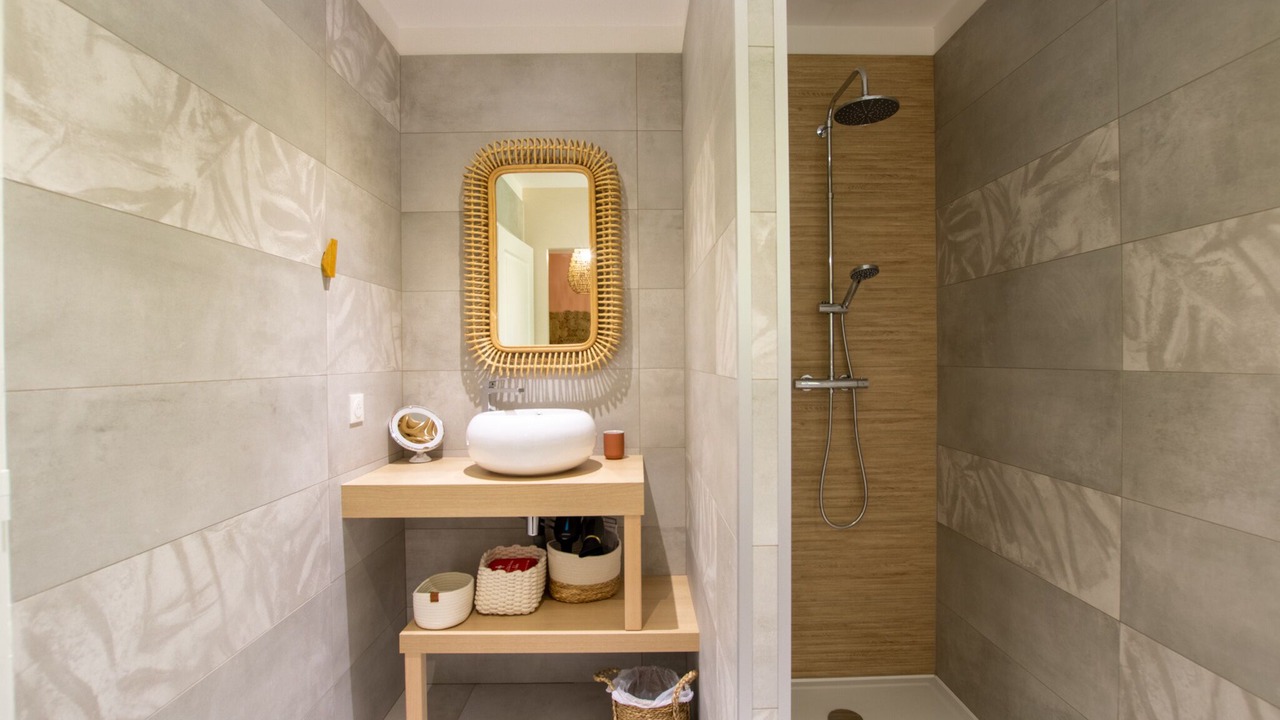 Photo of Bathroom in Saint-Chamassy