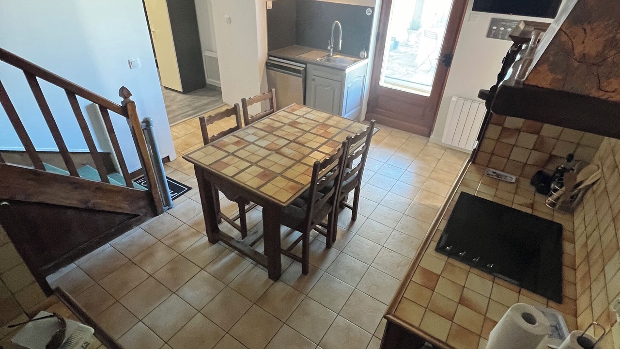 Photo of Kitchen in Saint-Sulpice-de-Faleyrens