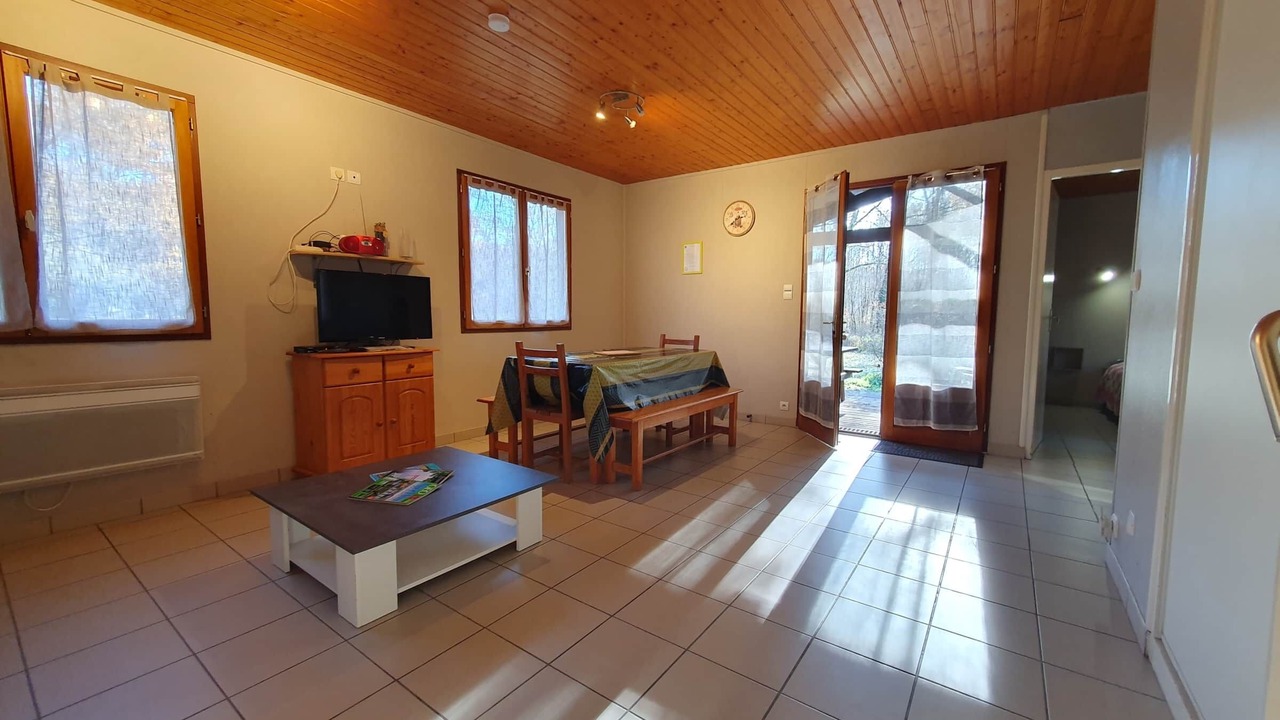 Photo of Bedroom in Noaillan