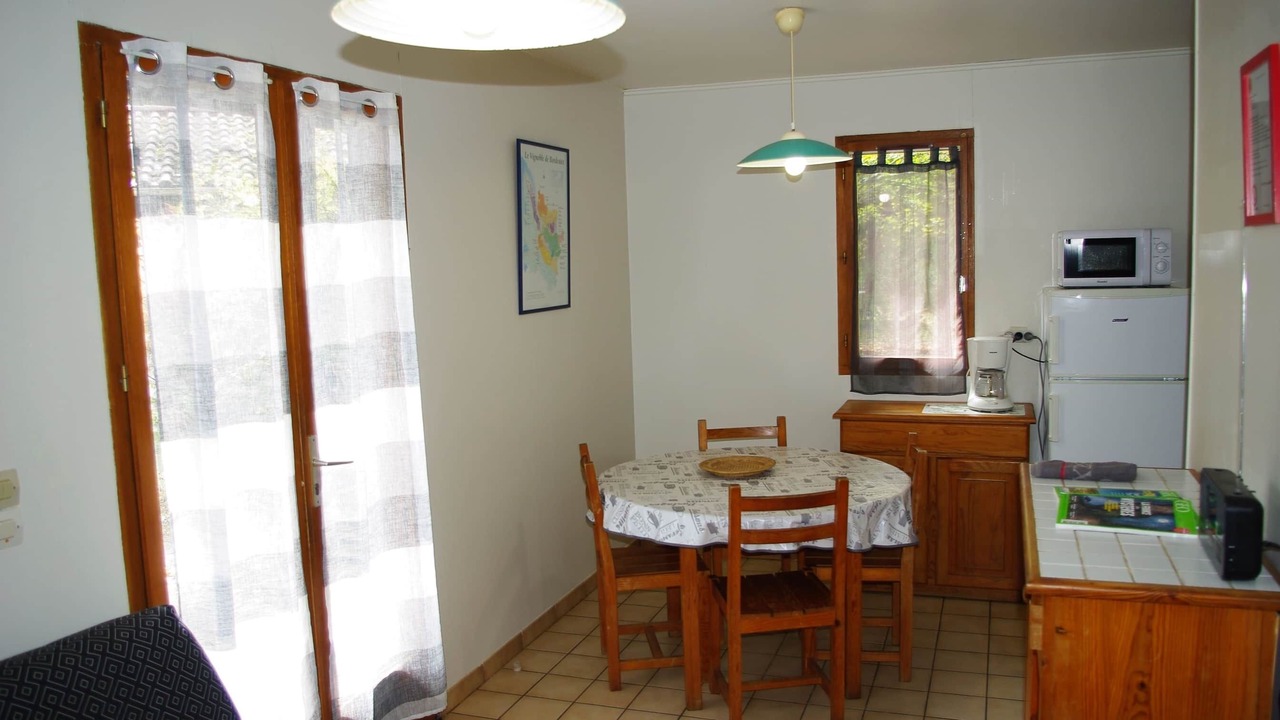 Photo of Bedroom in Noaillan