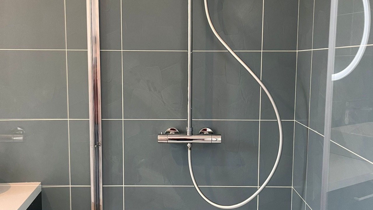 Photo of Bathroom in Dun-le-Palestel