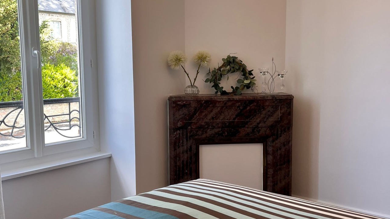 Photo of Bedroom in Dun-le-Palestel