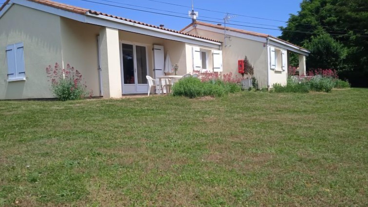 Photo of Others in Prailles