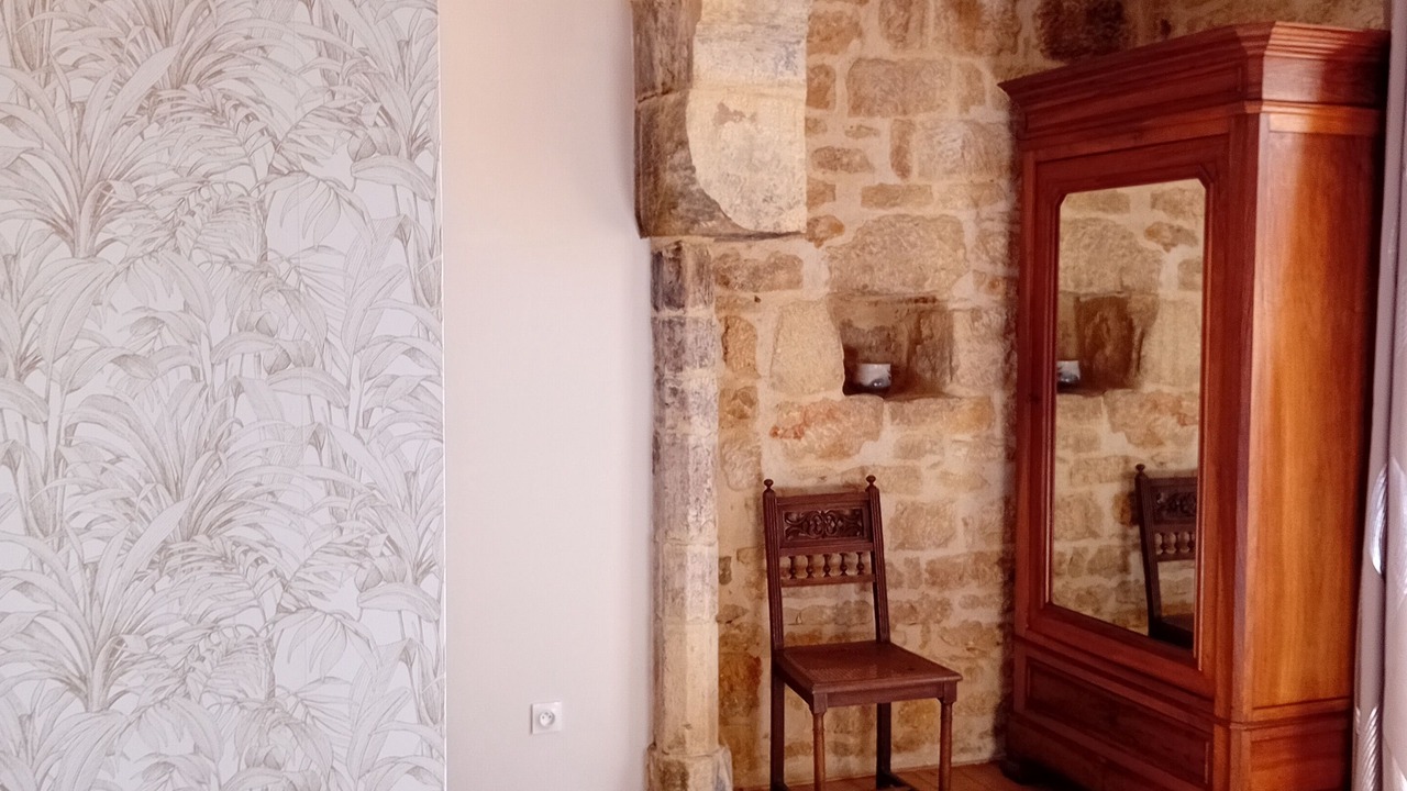 Photo of Bedroom in Domme