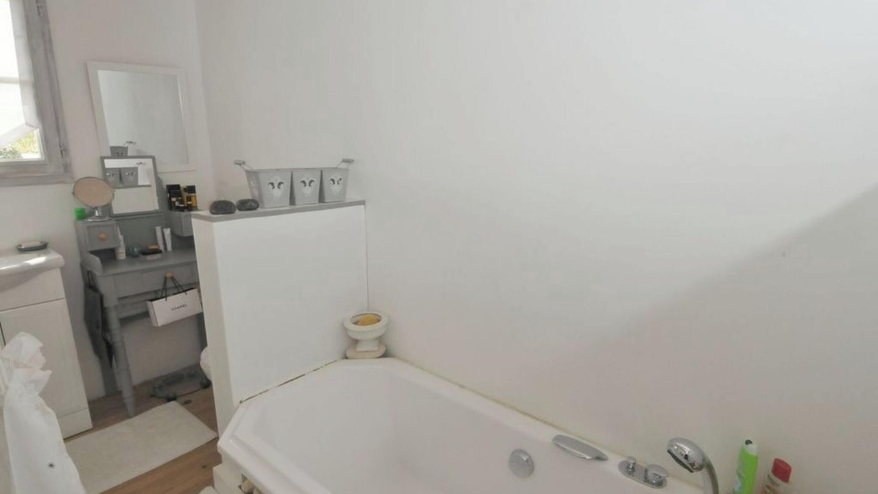 Photo of Bathroom in Le Bois-Plage-en-Re