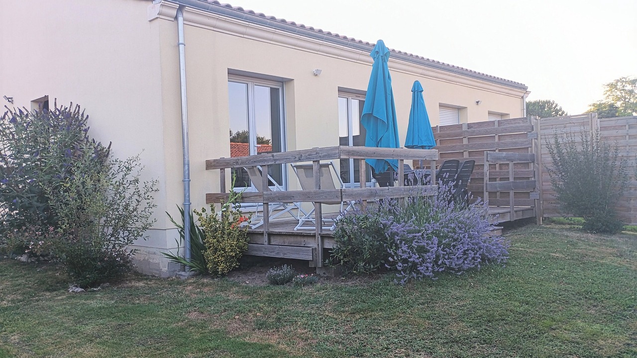 Photo of Patio Balcony in Saint-Ciers-dAbzac