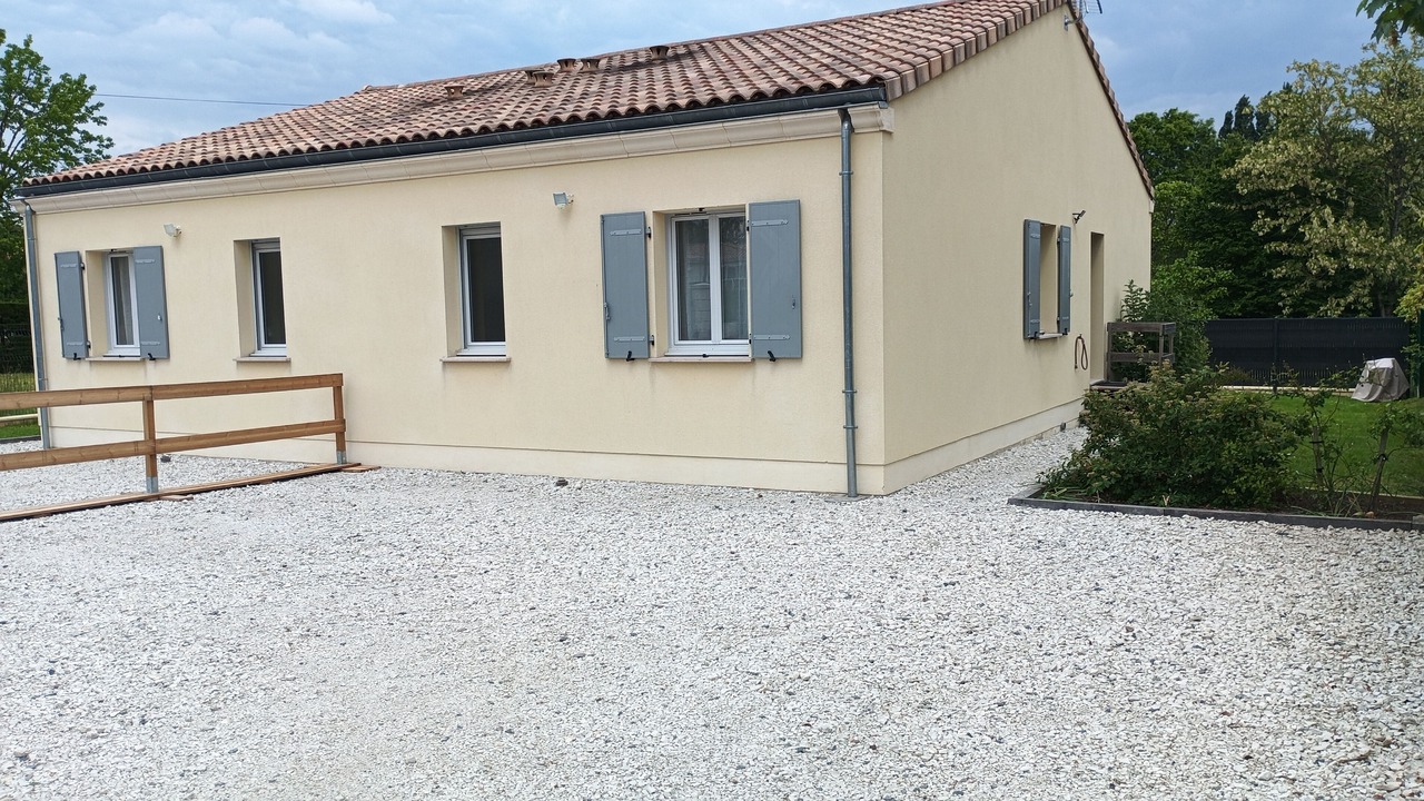 Photo of Outdoor in Saint-Ciers-dAbzac